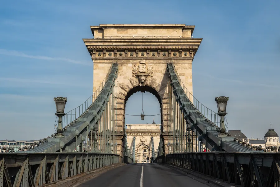 Chain Bridge
