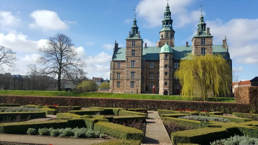Kongens Have & Rosenborg Castle grounds