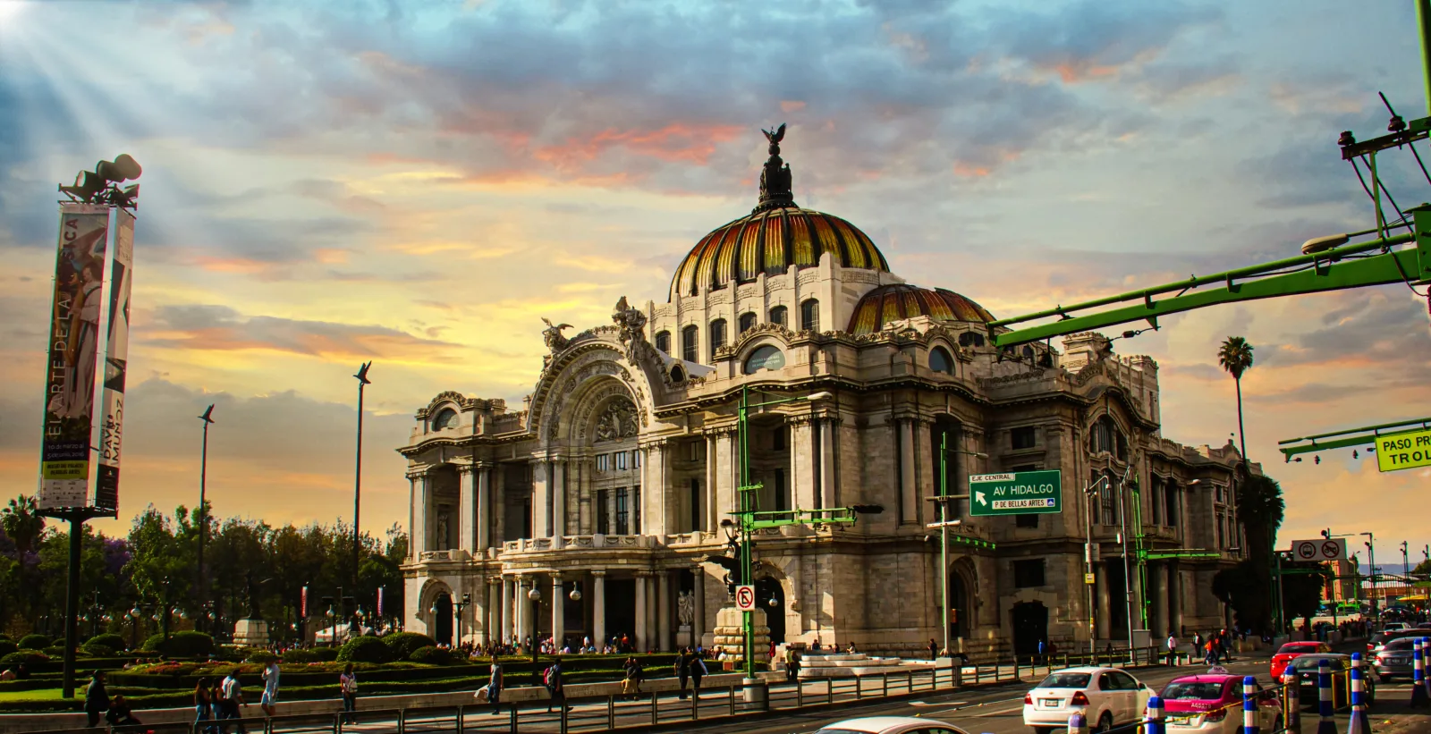Alameda Central & Palacio de Bellas Artes